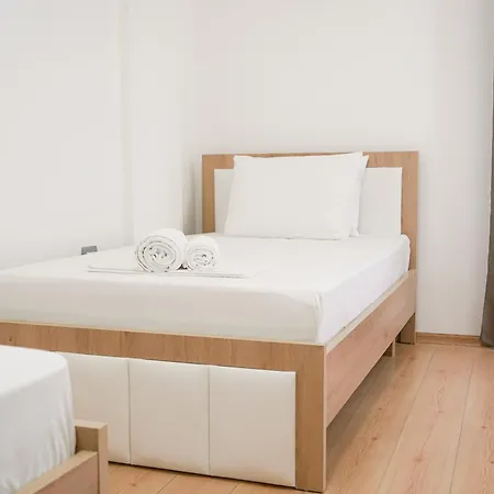 Ora Apartments Gjirokastër Extérieur photo